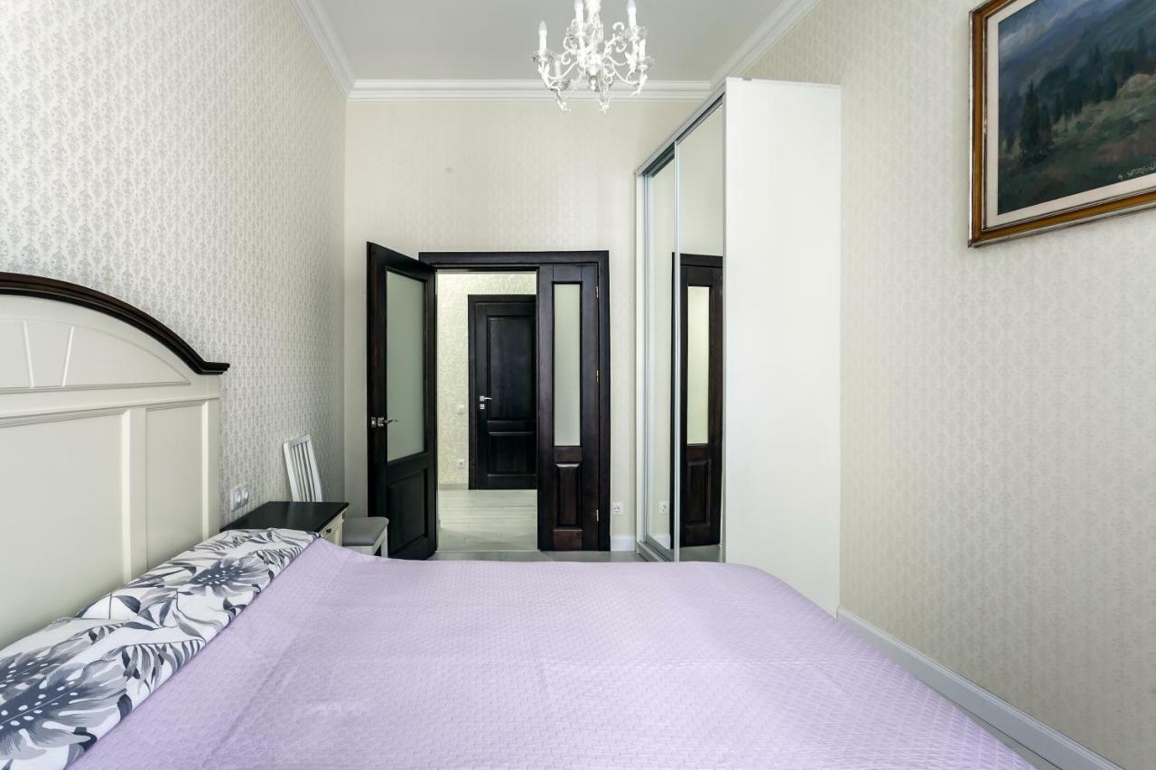 Lux In The Center Апартаменты *